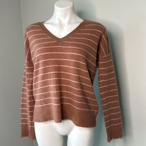 Like New Lilla P Cashmere V-neck Sweater Medium